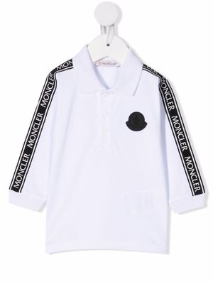 Moncler Enfant logo-tape long-sleeved polo shirt - White