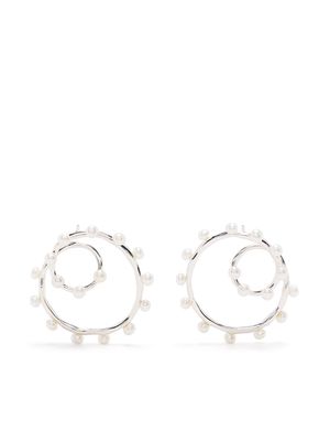 DOWER AND HALL Twisted waterfall hoop earrings - Silver