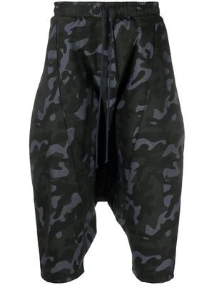 Alchemy camouflage drop-crotch shorts - Black