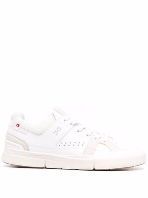 On Running panelled low-top sneakers - White