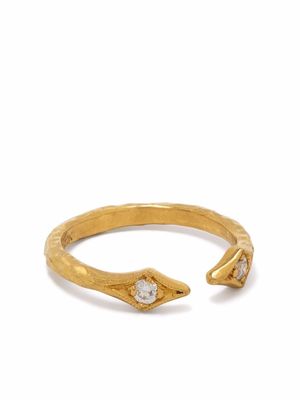 Cathy Waterman 22kt yellow gold double arrow diamond ring
