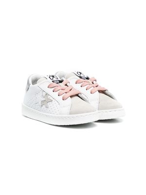 2 Star Kids logo-patch low-top sneakers - White