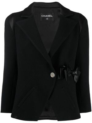 Chanel Pre-Owned 2008 silk panelling bow detail blazer - Black