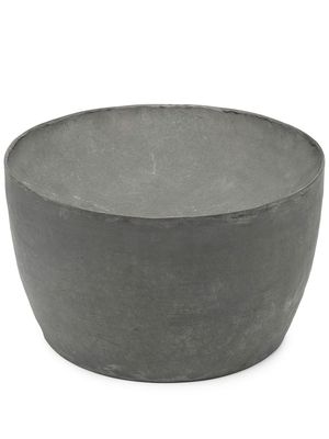Parts of Four large shallow bowl - Metallic