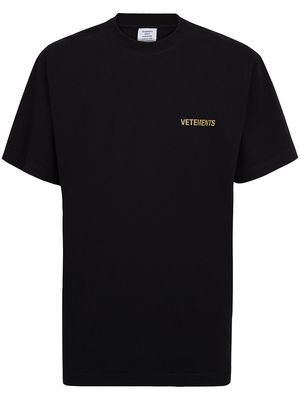 VETEMENTS logo-print T-shirt - Black
