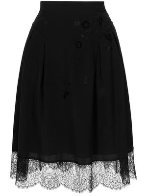 SHIATZY CHEN plum blossom-embroidered midi skirt - Black