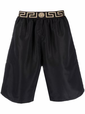Versace Greca-waistband knee-length shorts - Black