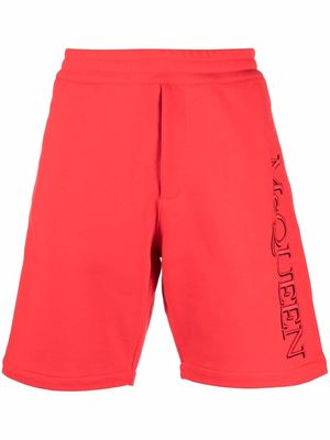 Alexander McQueen side logo-print shorts - Red