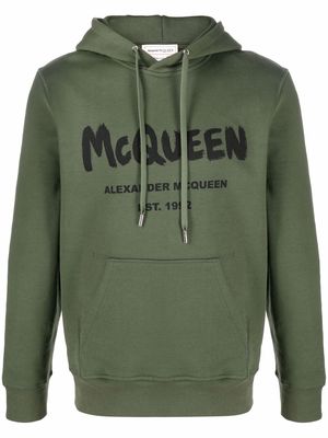 Alexander McQueen graffiti logo-print hoodie - Green