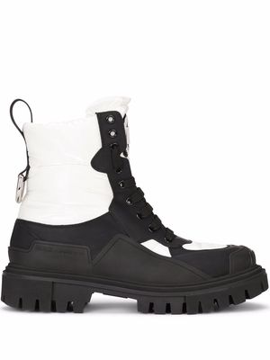 Dolce & Gabbana chunky sole ankle boots - White