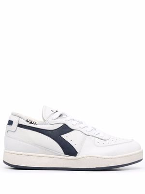 Diadora low-top lace-up sneakers - White