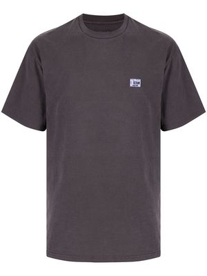 izzue chest logo-print T-shirt - Grey