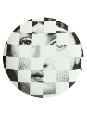 Fornasetti checkboard face print plate - White
