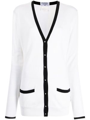 Chanel Pre-Owned 1996 CC-button cardigan - White