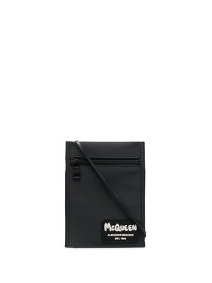 Alexander McQueen logo patch shoulder bag - Black