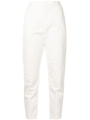 Nili Lotan cropped tapered-leg trousers - White