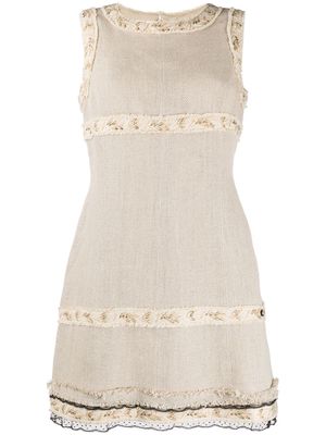 Chanel Pre-Owned 2010s frayed trim shift dress - Neutrals