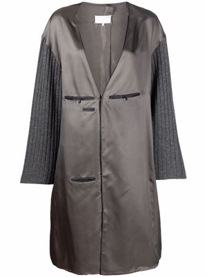 Maison Margiela contrasting-sleeves V-neck dress - Grey
