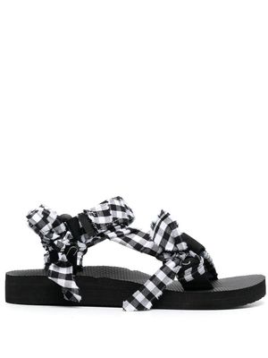 Arizona Love Trekky check-print sandals - Black