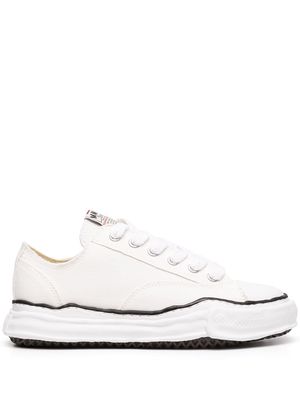 Maison Mihara Yasuhiro Peterson Original Sole low-top sneakers - White