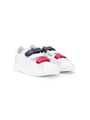 Moncler Enfant touch-strap low-top sneakers - White