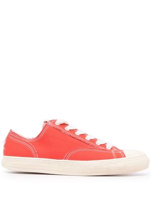 Maison Mihara Yasuhiro General Scale low lace-up sneakers - Red