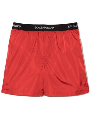 Dolce & Gabbana Kids logo tape swim shorts - Red