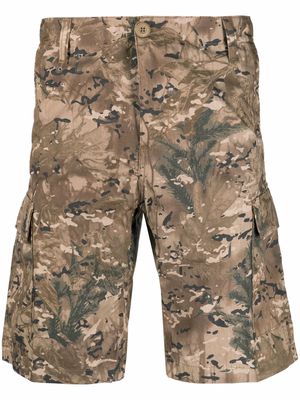 Carhartt WIP camouflage-print shorts - Brown