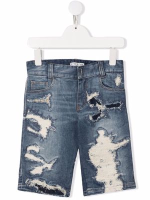 Givenchy Kids distressed-effect knee-length denim shorts - Blue