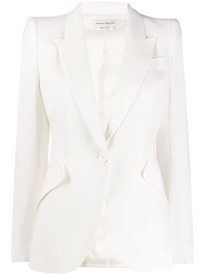 Alexander McQueen structured shoulder blazer - White