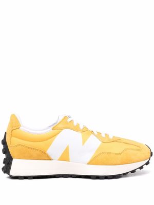New Balance logo-print low-top trainers - Yellow