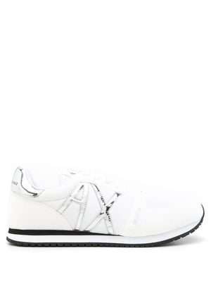 Armani Exchange metallic-logo low-top sneakers - White