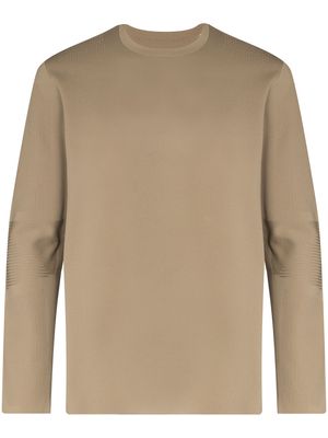 Descente ALLTERRAIN Descent Fusion perforated sweatshirt - Neutrals