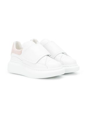 Alexander McQueen Kids touch-strap extended sole sneakers - White