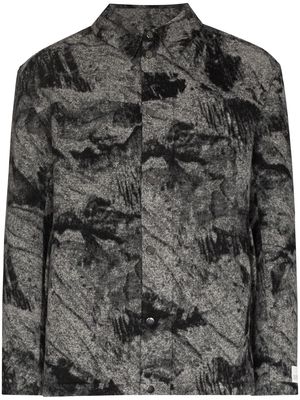 Holzweiler Mila abstract-print shirt jacket - Grey