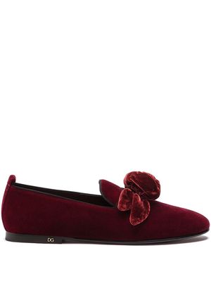 Dolce & Gabbana rose-appliqué velvet-effect slippers - Red