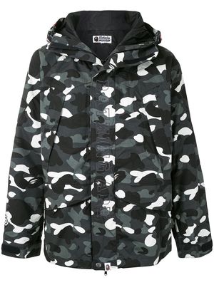 A BATHING APE® Camo Shark hooded jacket - Grey