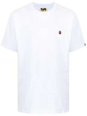 A BATHING APE® logo-patch cotton T-Shirt - White