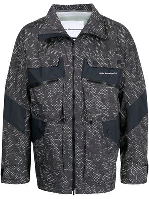 White Mountaineering tactical-print windbreaker jacket - Black