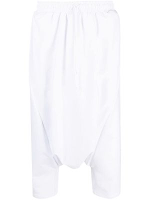Alchemy drop-crotch cropped trousers - White