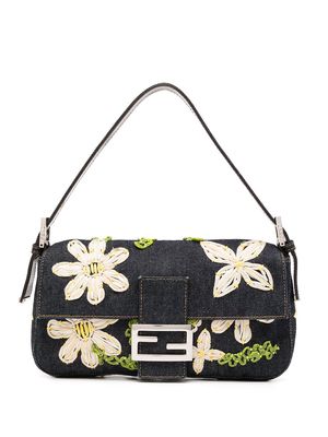 Fendi Pre-Owned floral-embroidered Mamma Baguette handbag - Blue