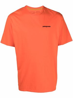 Patagonia logo-print organic cotton T-shirt - Orange