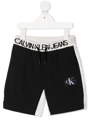 Calvin Klein Kids logo waistband shorts - Black
