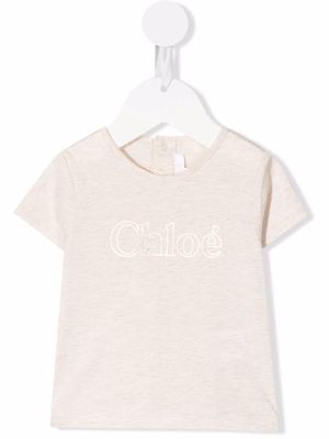 Chloé Kids logo-print T-shirt - Neutrals