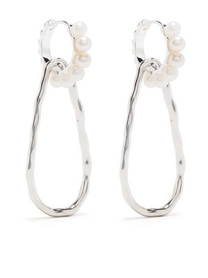 DOWER AND HALL Waterfall pearl drop earrings - Silver