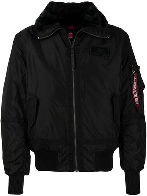 Alpha Industries logo-patch zip-up jacket - Black