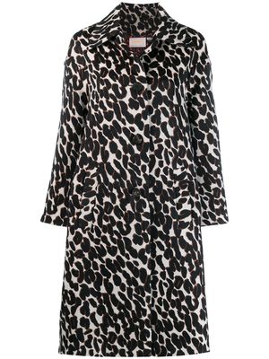 La DoubleJ boxy leopard print coat - White