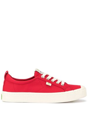 Cariuma OCA low-top canvas sneakers - Red