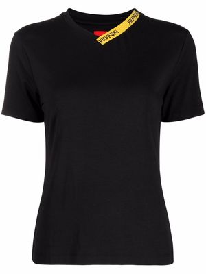 Ferrari logo-tape V-neck T-shirt - Black