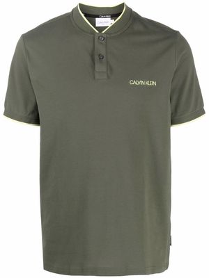 Calvin Klein collarless logo-print polo shirt - Green